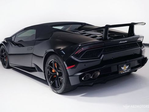 Used 2019 Lamborghini Huracan LP 580-2 RWD image 7