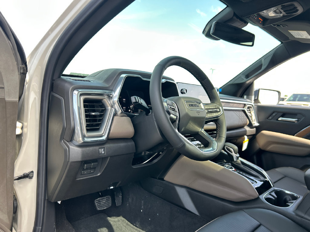 New 2026 GMC Canyon Denali AWD/4WD image 20