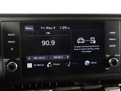 Used 2022 Kia Carnival LX FWD image 33