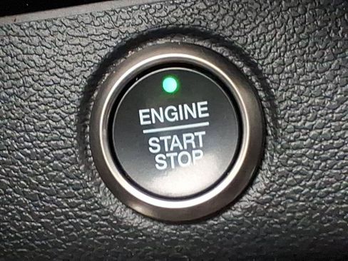 Used 2018 Ford F150 Raptor w/ Equipment Group 802A Luxury image 22