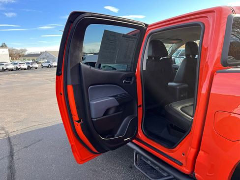 Certified 2021 Chevrolet Colorado Z71 w/ Safety Package image 17