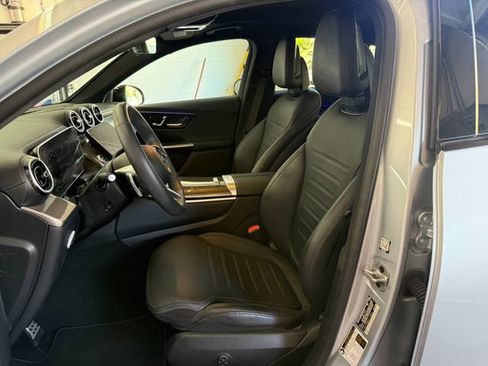 Used 2024 Mercedes-Benz GLC 300 4MATIC image 21