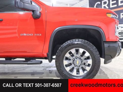 Used 2024 Chevrolet Silverado 2500 Custom w/ Custom Value Package AWD/4WD image 35