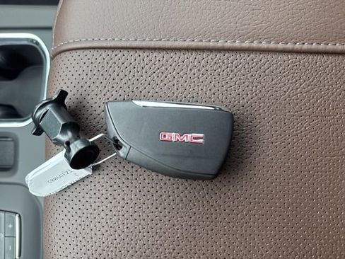 New 2026 GMC Sierra 1500 Denali w/ Technology Package AWD/4WD image 65