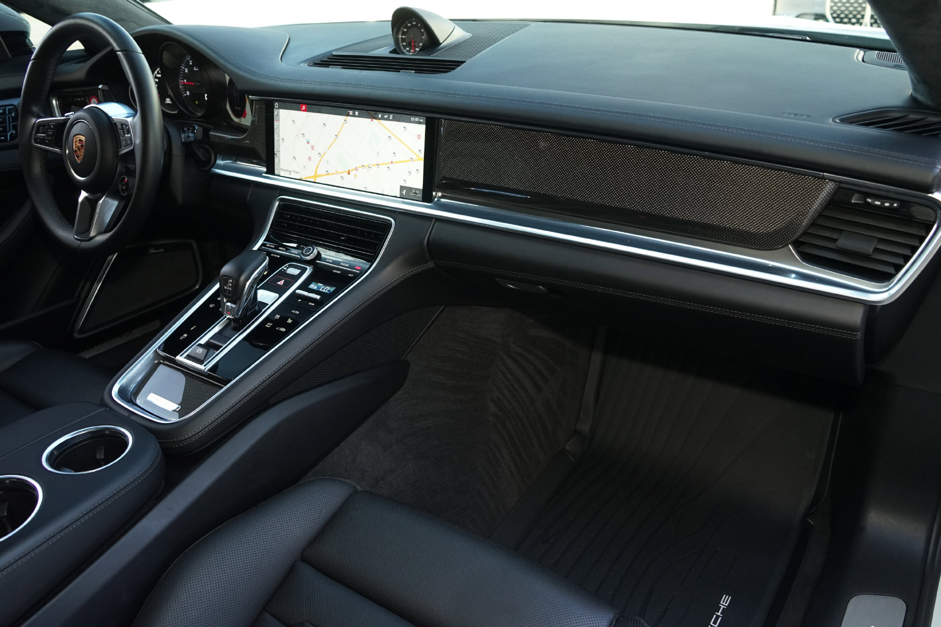 Used 2018 Porsche Panamera Turbo AWD/4WD image 5