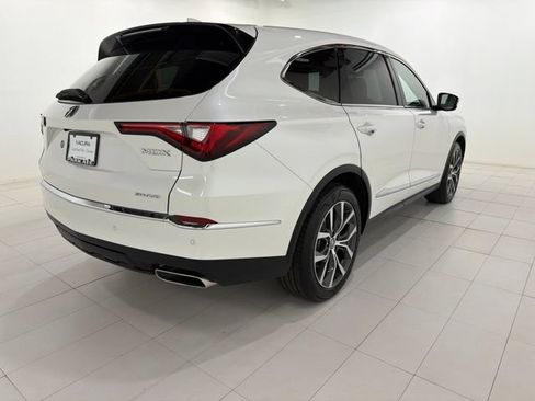 Certified 2024 Acura MDX SH-AWD w/ Technology Package image 5