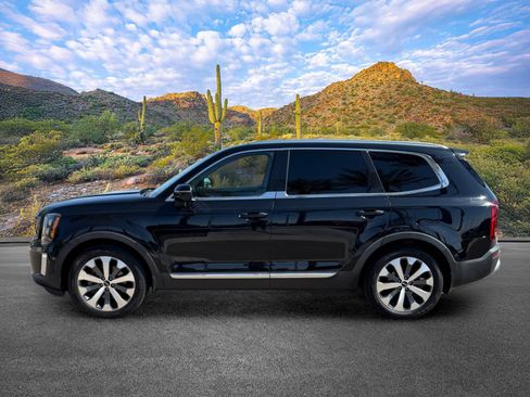 Used 2021 Kia Telluride EX w/ EX Premium Package FWD image 8