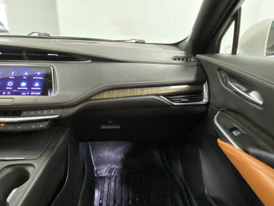 Used 2019 Cadillac XT4 Sport AWD/4WD image 26