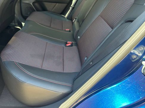 Used 2026 Nissan Kicks SR FWD image 32