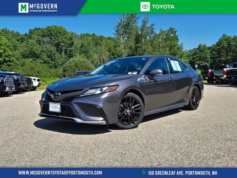 Used 2024 Toyota Camry XSE FWD image 1