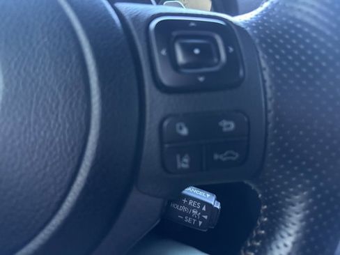 Used 2021 Lexus IS 350 F Sport image 14