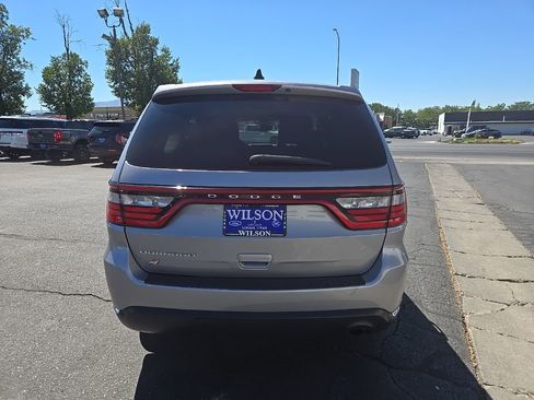 Used 2020 Dodge Durango SXT w/ 3rd Row Seating Group image 6