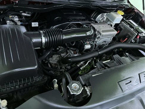 Used 2019 RAM 1500 Laramie AWD/4WD image 31