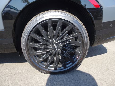 New 2025 Hyundai Santa Fe Calligraphy image 3