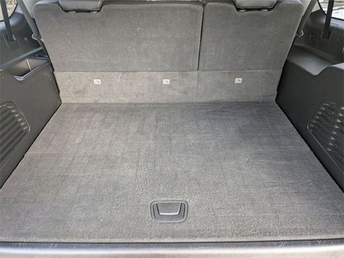 Certified 2020 Chevrolet Suburban LT w/ Luxury Package image 29