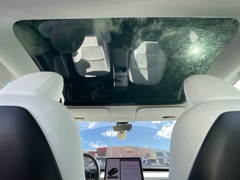 Used 2022 Tesla Model 3 Performance AWD/4WD image 16