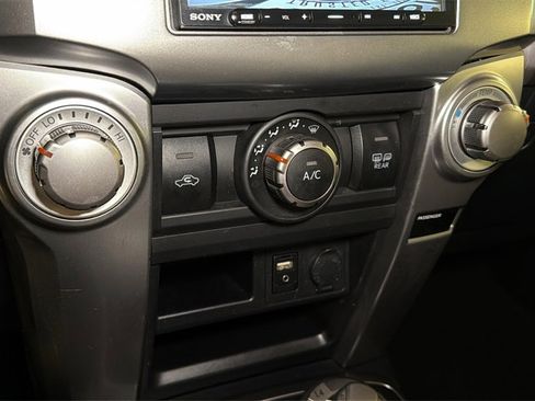 Used 2018 Toyota 4Runner SR5 image 25