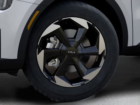 New 2025 Kia Sorento EX image 9