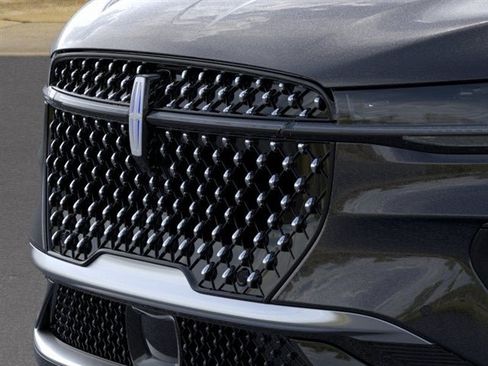 New 2026 Lincoln Nautilus Reserve AWD/4WD image 39