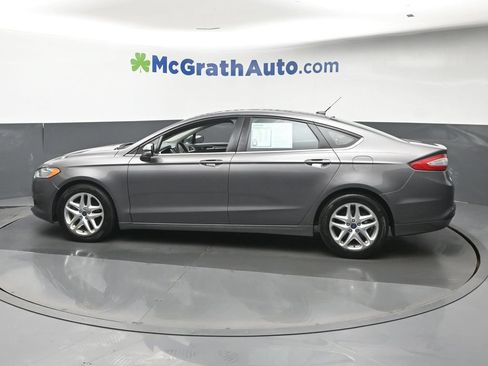 Used 2013 Ford Fusion SE FWD image 23