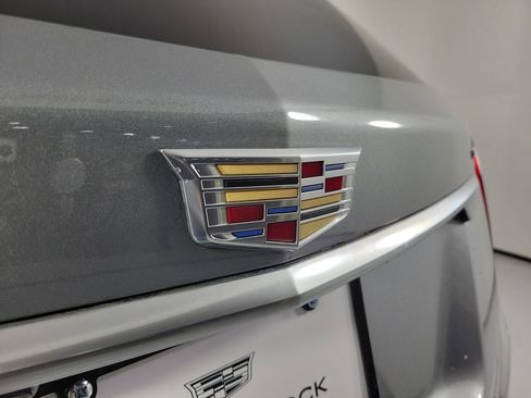 Certified 2023 Cadillac XT5 Luxury image 7