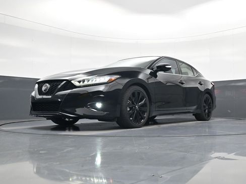 Used 2021 Nissan Maxima SR w/ Sport Mat Group FWD image 18