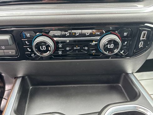 Used 2024 Chevrolet Silverado 1500 High Country w/ Technology Package AWD/4WD image 46