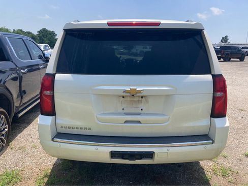 Used 2015 Chevrolet Suburban LTZ AWD/4WD image 6