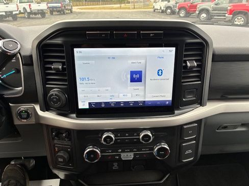 Used 2022 Ford F150 XLT w/ Equipment Group 302A High image 22