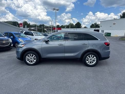 Used 2020 Kia Sorento LX w/ LX I4 Convenience Package AWD/4WD image 5