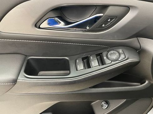 Certified 2023 Chevrolet Traverse LT AWD/4WD image 12