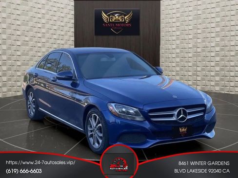 Used 2017 Mercedes-Benz C 300 Sedan image 4