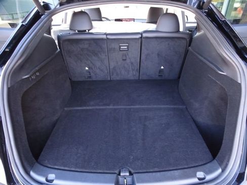 Used 2023 Tesla Model Y Long Range image 18