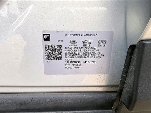 Used 2023 Chevrolet Bolt LT w/ Infotainment Package image 34