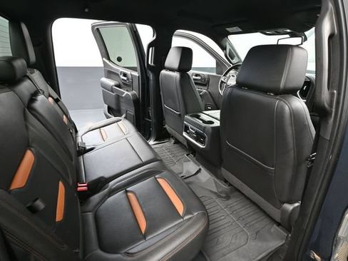 Used 2020 GMC Sierra 1500 AT4 w/ AT4 Premium Package AWD/4WD image 46