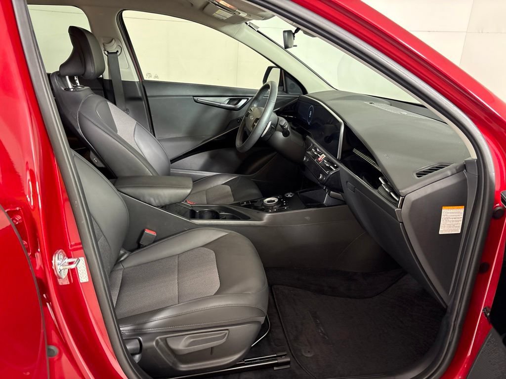 Used 2023 Kia Niro Wind FWD image 15