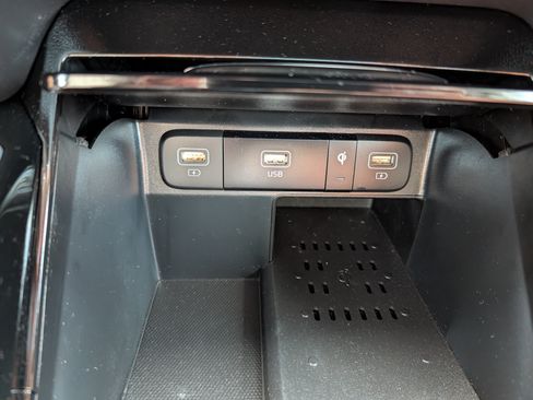 Certified 2023 Kia Sorento SX Prestige AWD/4WD image 33