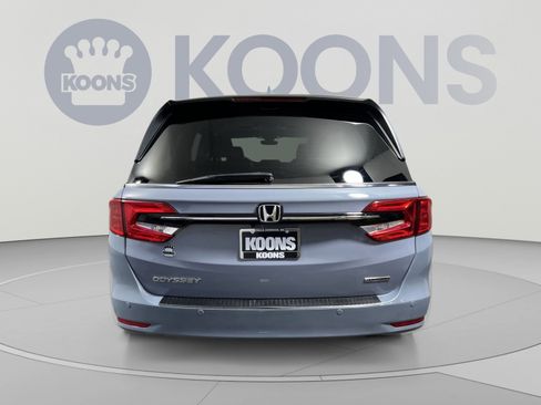 Used 2023 Honda Odyssey Touring image 10