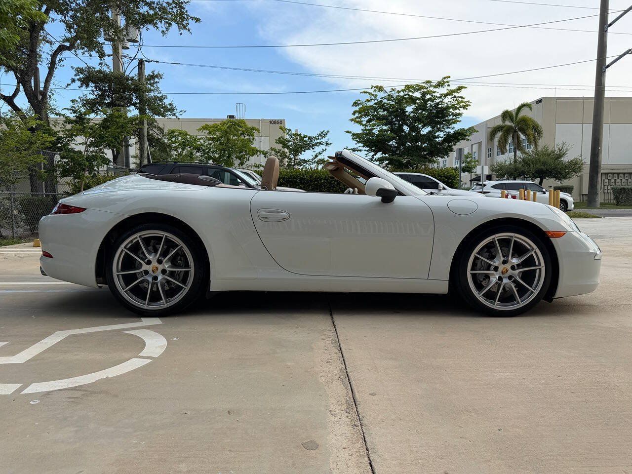 Used 2015 Porsche 911 Carrera RWD image 7