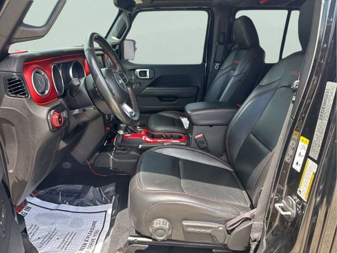 Used 2019 Jeep Wrangler Unlimited Rubicon AWD/4WD image 10