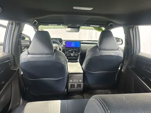 Used 2023 Subaru Solterra AWD image 18