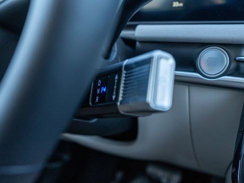 New 2025 Hyundai Tucson Limited image 31