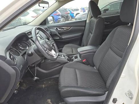 Used 2018 Nissan Rogue SV w/ Premium Package AWD/4WD image 12