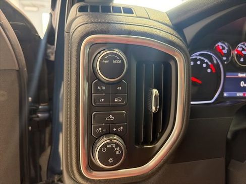 Certified 2021 Chevrolet Silverado 1500 LT AWD/4WD image 24