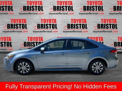 Used 2020 Toyota Corolla LE FWD image 7