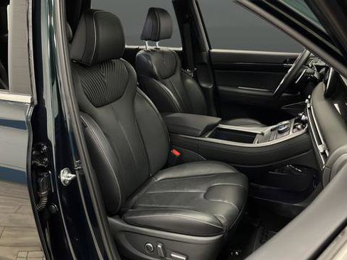 Used 2024 Hyundai Palisade Calligraphy image 25