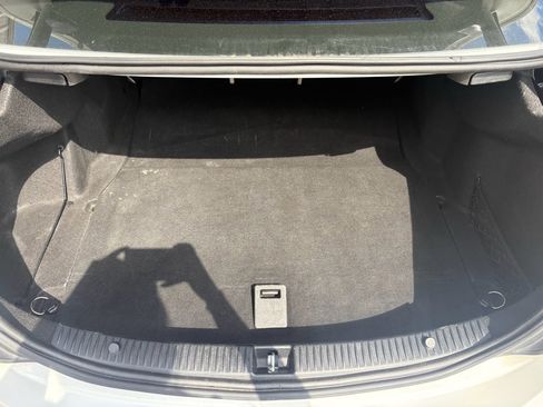 Used 2018 Mercedes-Benz C 300 Sedan image 26