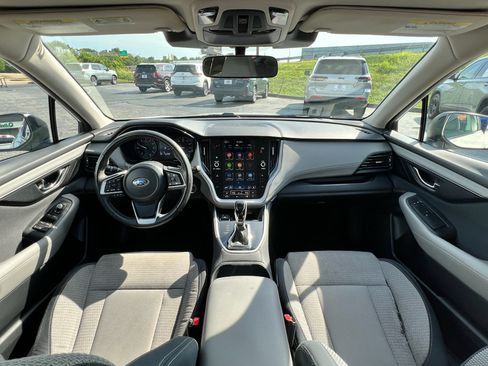Used 2023 Subaru Outback Premium AWD/4WD image 15