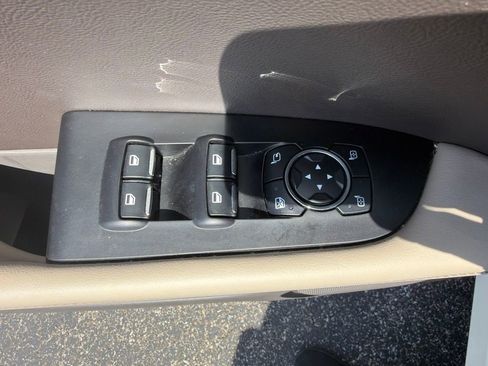 Used 2023 Lincoln Nautilus Reserve AWD/4WD image 27