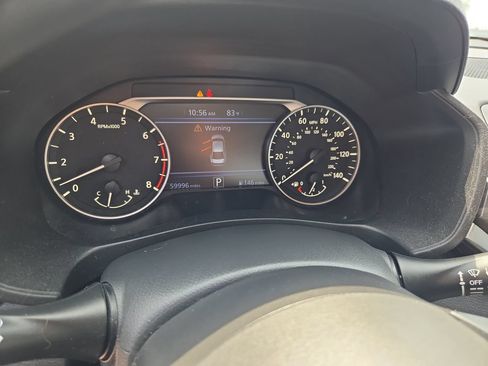 Used 2023 Nissan Altima 2.5 SV FWD image 11